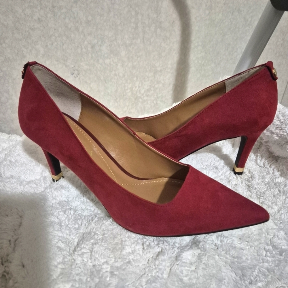 J.Renee Red Suede Heels...SIZE:9